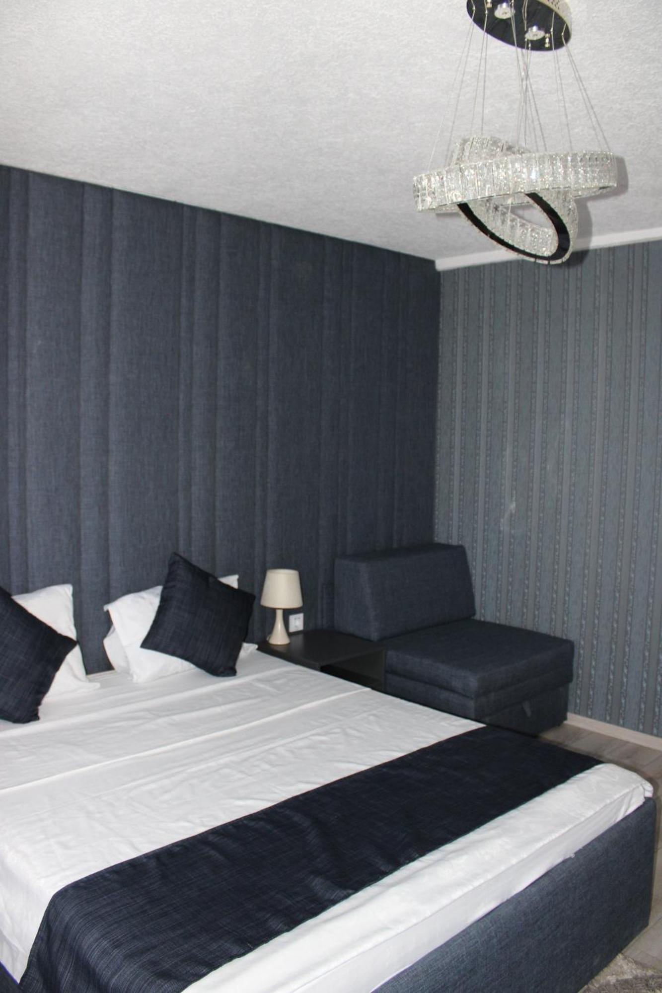 Hotel Cleon Prizren Esterno foto