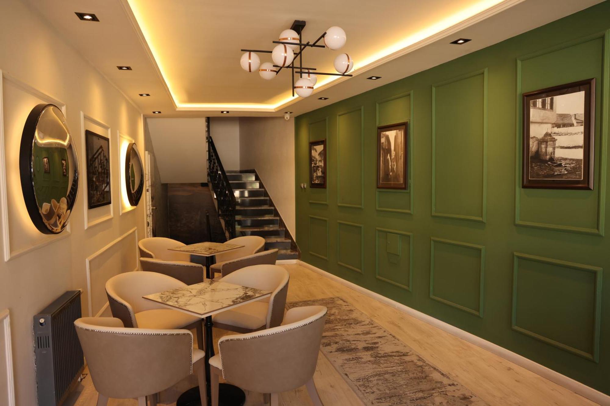 Hotel Cleon Prizren Esterno foto