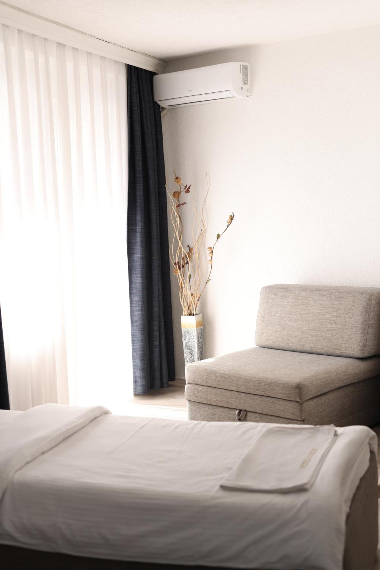 Hotel Cleon Prizren Esterno foto