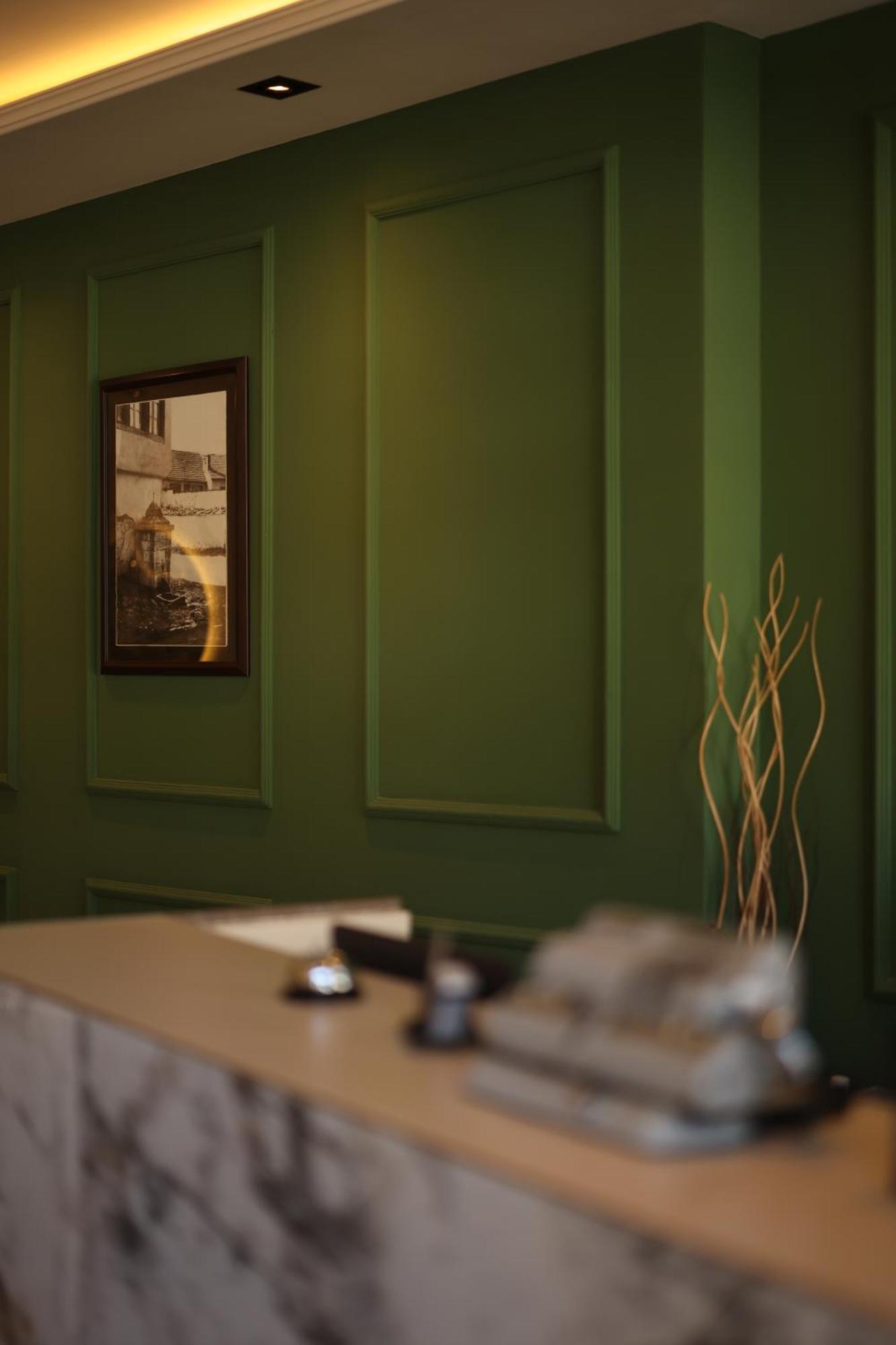Hotel Cleon Prizren Esterno foto